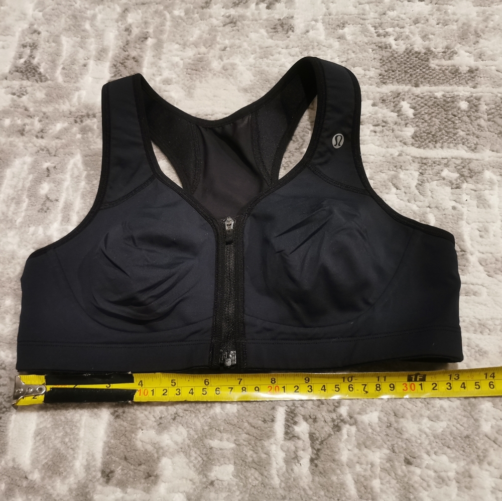 Lululemon zip front bra